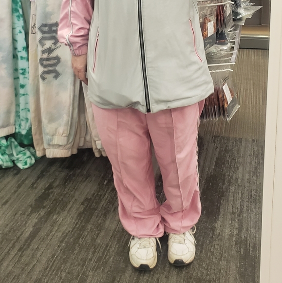 3 Piece Jogging Suit - Picture 5 of 6